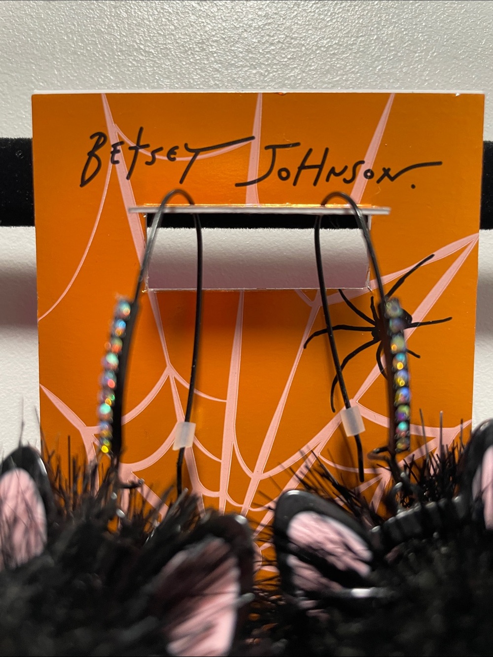Betsey Johnson Adorable Black “Pom Pom” Cats with Rhinestone Drop Hoop Earrings - Picture 4 of 8